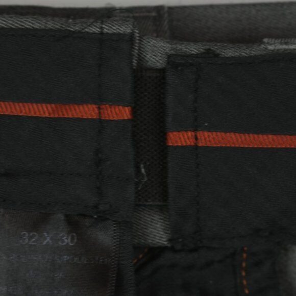 Haggar Men's Size 32x30 Gray Flat Front Classic Fit Comfort Waist Dress Pants - Picture 7 of 9